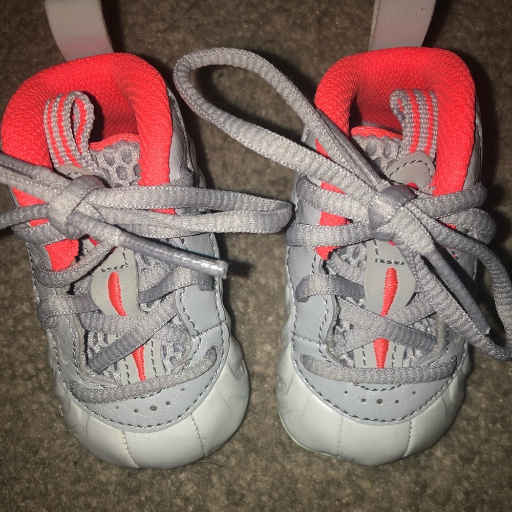 Newborn Nike Foams